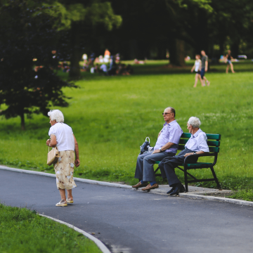 What makes a walkable city